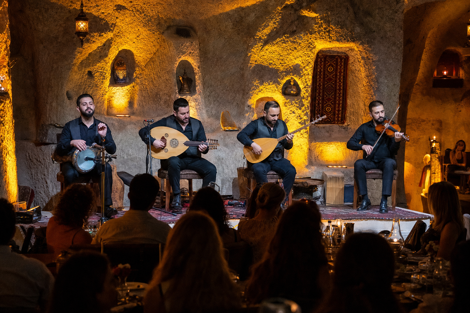 Live Turkish music in Cappadocia Turkish night show